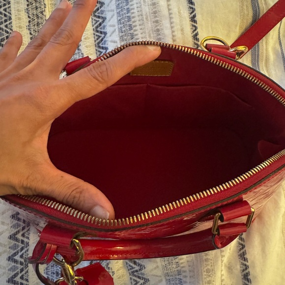 LV Monogram Vernis Alma PM excellent like new condition. - Picture 11 of 16